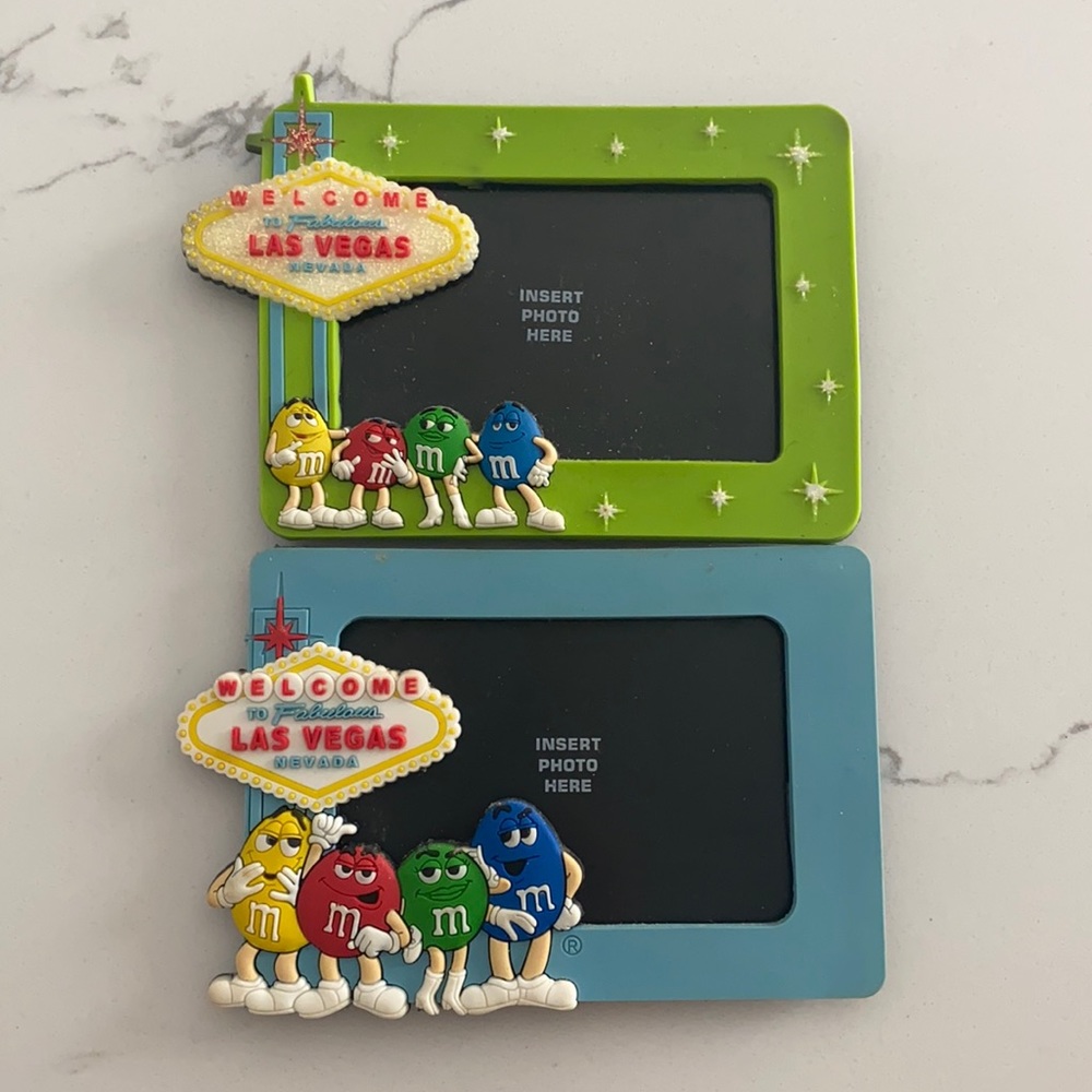 Las Vegas m&m’s bundle of two Photo magnet holders souvenirs gift memories pics